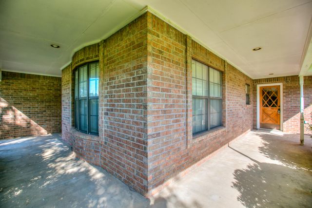 1200 Sea Island Road, San Angelo, TX 76904