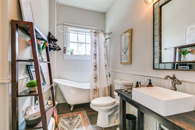 341 S Edgefield Avenue, Dallas, TX 75208
