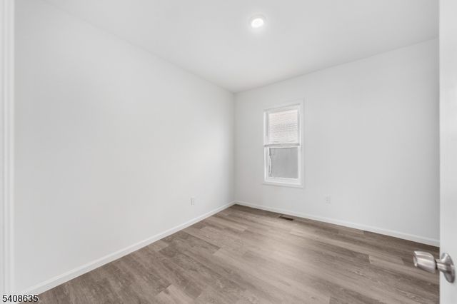 811 Jackson Ave, Linden City, NJ 07036