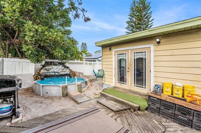 5224 29TH AVENUE S, Gulfport, FL 33707