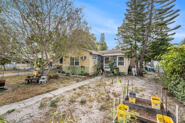 5224 29TH AVENUE S, Gulfport, FL 33707