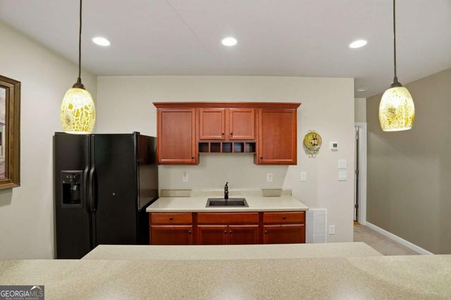 7422 Brookstone Circle, Flowery Branch, GA 30542