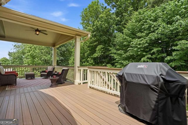 7422 Brookstone Circle, Flowery Branch, GA 30542