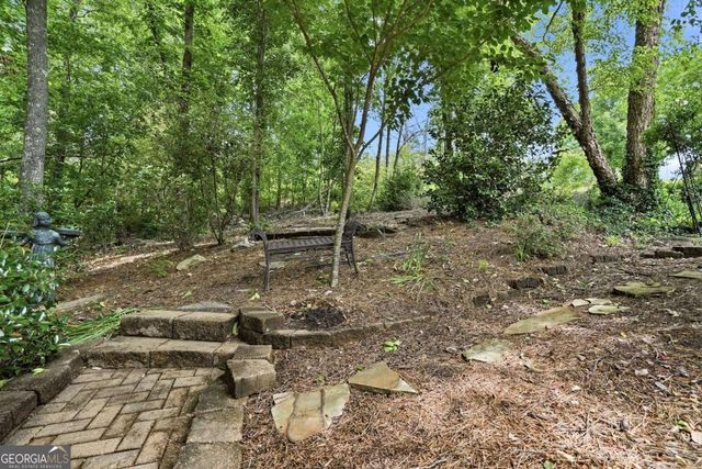 7422 Brookstone Circle, Flowery Branch, GA 30542