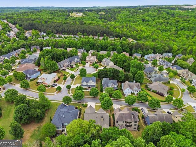7422 Brookstone Circle, Flowery Branch, GA 30542
