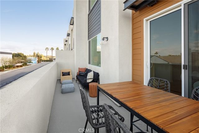 11702 Arkansas Street D, Artesia, CA 90701