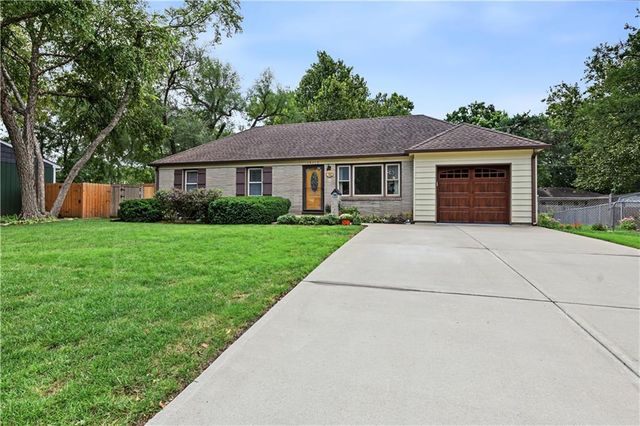 14115 W 93rd Street, Lenexa, KS 66215