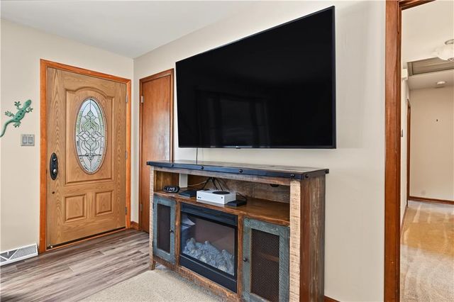14115 W 93rd Street, Lenexa, KS 66215