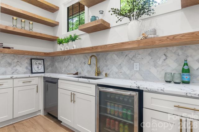 809 Crater Street, Charlotte, NC 28205