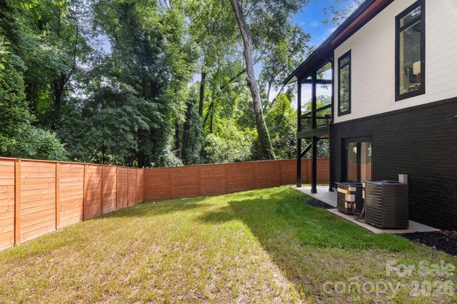 809 Crater Street, Charlotte, NC 28205