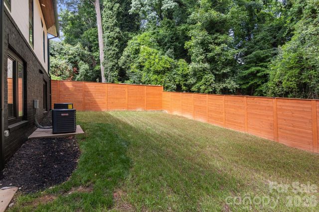 809 Crater Street, Charlotte, NC 28205