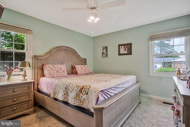 3900 CHAPEL FORGE DR, Bowie, MD 20715