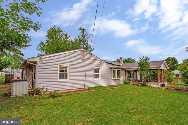 3900 CHAPEL FORGE DR, Bowie, MD 20715