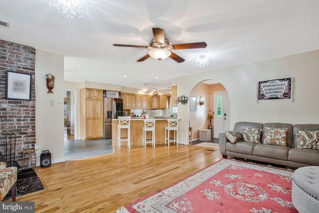 3900 CHAPEL FORGE DR, Bowie, MD 20715