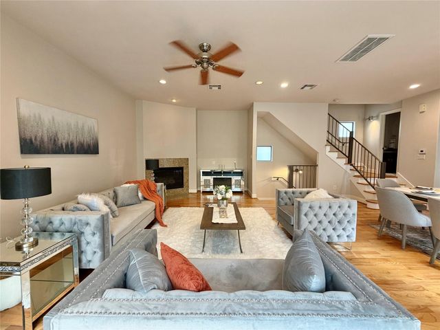 1910 Woodbury Street, Houston, TX 77030