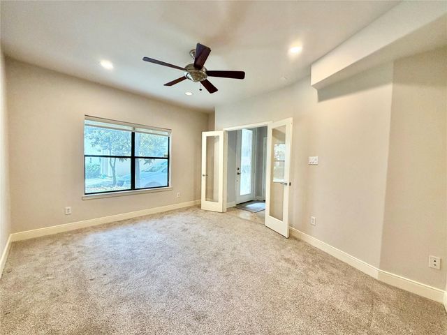 1910 Woodbury Street, Houston, TX 77030