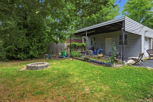 60 W Center Street, Beacon, NY 12508