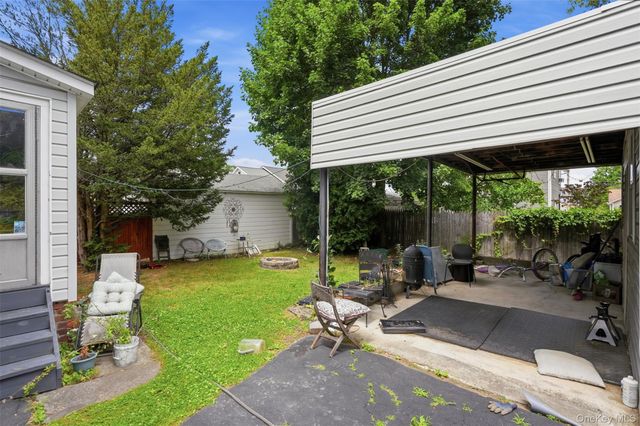 60 W Center Street, Beacon, NY 12508