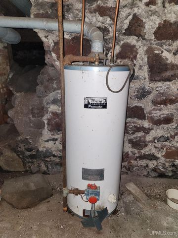 57225 Third Street, Calumet, MI 49913