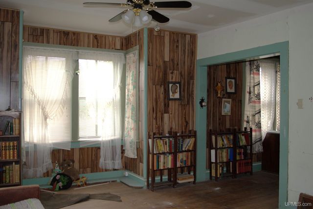 57225 Third Street, Calumet, MI 49913