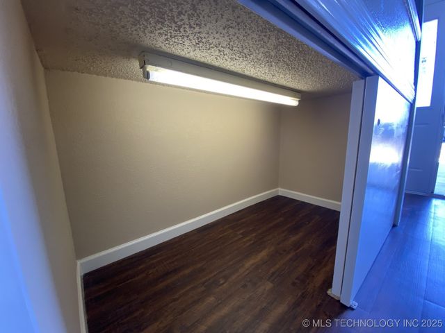 9107 S 69th East Place, Tulsa, OK 74133