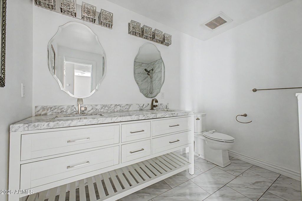 Image 23 of property listing at 7309 E ROVEY Avenue, Scottsdale, AZ 85250