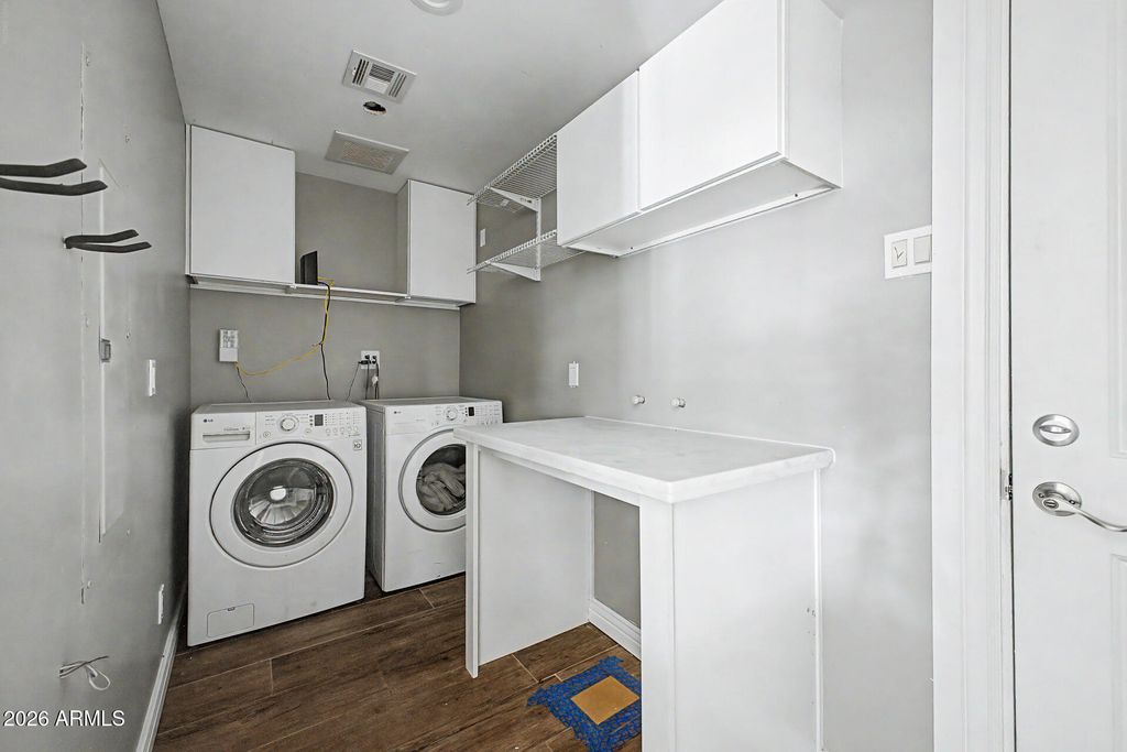 Image 33 of property listing at 7309 E ROVEY Avenue, Scottsdale, AZ 85250