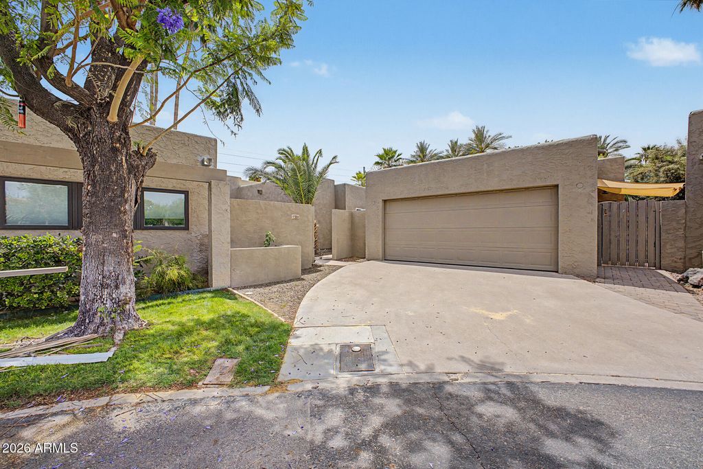 Image 40 of property listing at 7309 E ROVEY Avenue, Scottsdale, AZ 85250