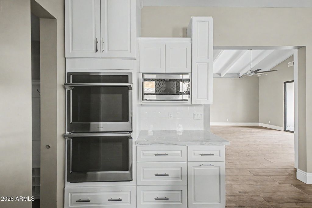 Image 8 of property listing at 7309 E ROVEY Avenue, Scottsdale, AZ 85250