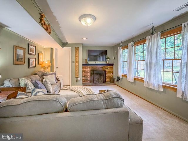 385 SALY RD, Yardley, PA 19067