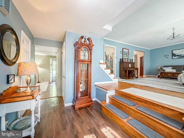 385 SALY RD, Yardley, PA 19067