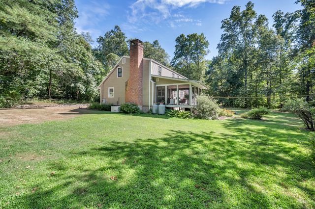 69 Northford Road, Wallingford, CT 06492