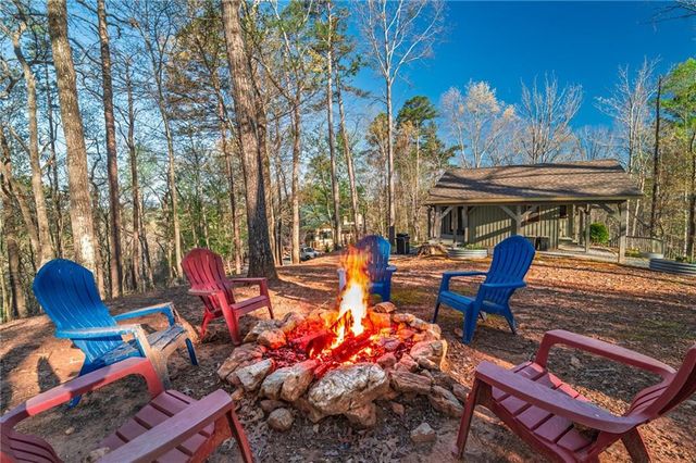 253 Zenith Trail, Ellijay, GA 30540