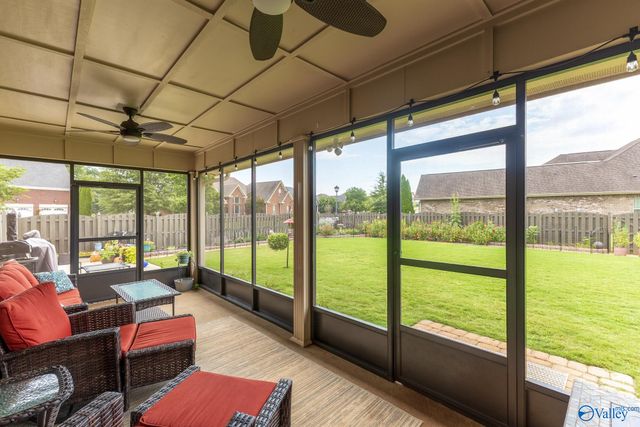 15 Walnut Cove Boulevard, Huntsville, AL 35824