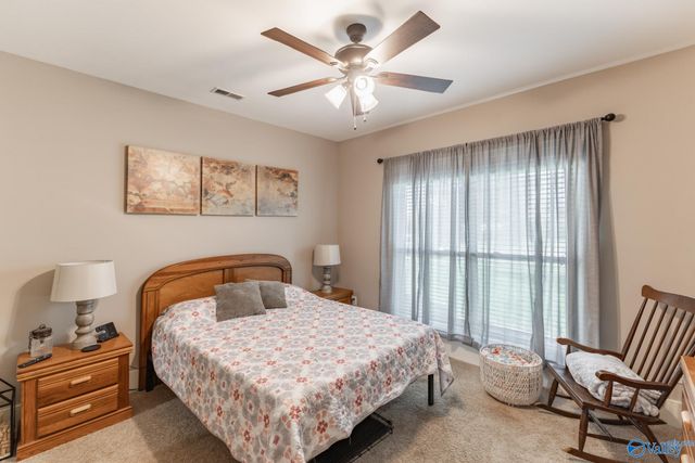 15 Walnut Cove Boulevard, Huntsville, AL 35824