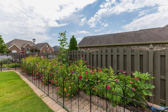 15 Walnut Cove Boulevard, Huntsville, AL 35824