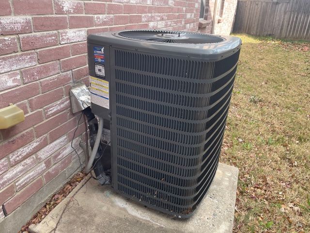 2408 Spruce Court, Little Elm, TX 75068