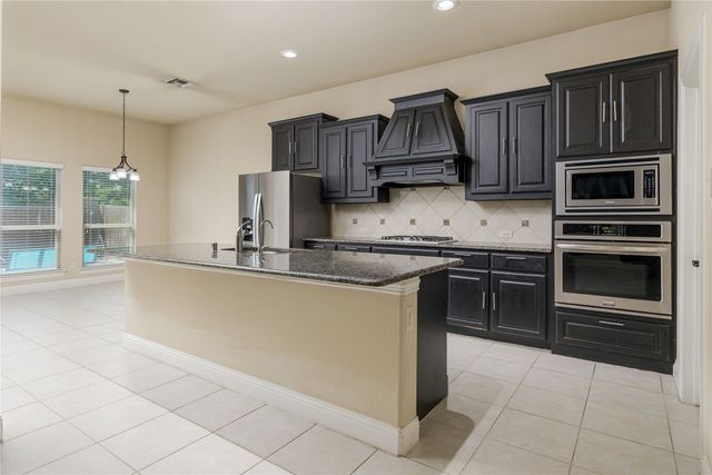 404 Tanner Square, Mckinney, TX 75072