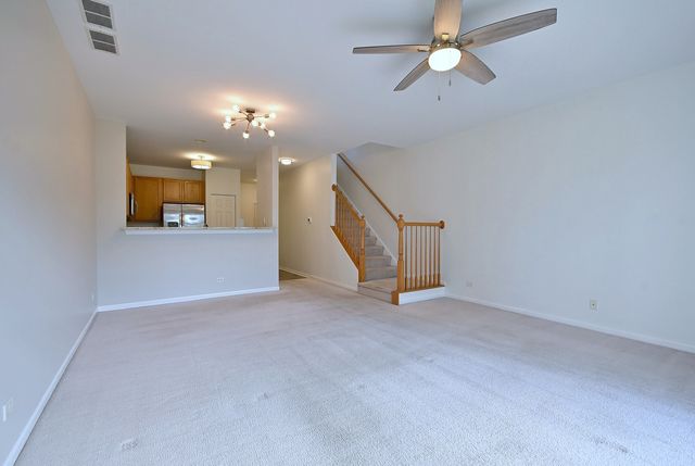2378 Overlook Court, Naperville, IL 60563