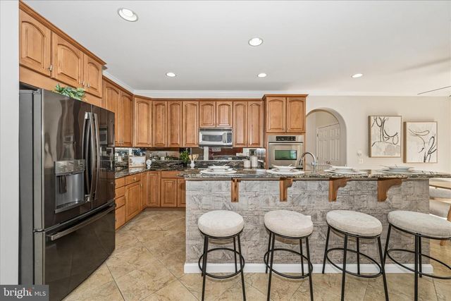 3158 HEARTLEAF LN, Waldorf, MD 20603