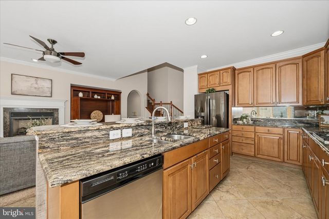 3158 HEARTLEAF LN, Waldorf, MD 20603