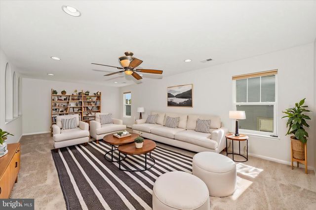 3158 HEARTLEAF LN, Waldorf, MD 20603