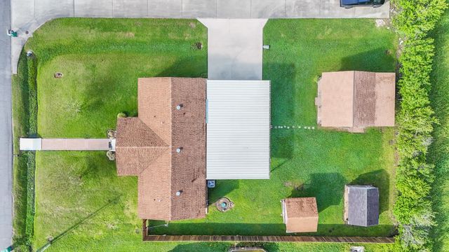 199 Myrtle Dr, Lockport, LA 70374