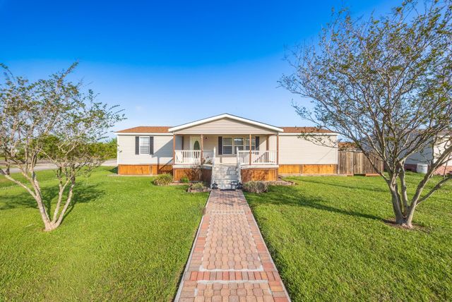 199 Myrtle Dr, Lockport, LA 70374