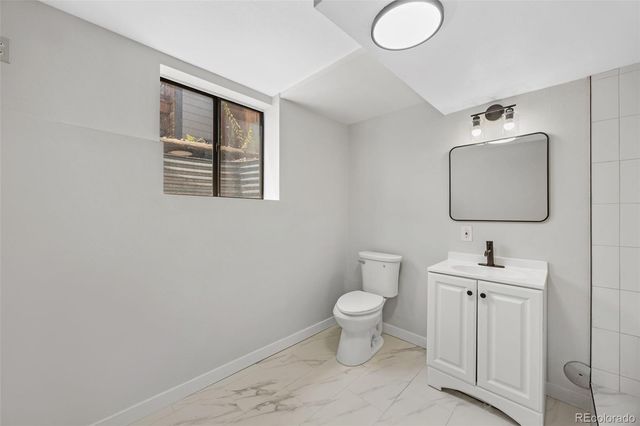 2355 W Hillside Avenue, Englewood, CO 80110