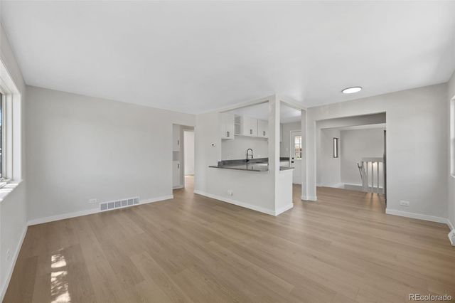 2355 W Hillside Avenue, Englewood, CO 80110