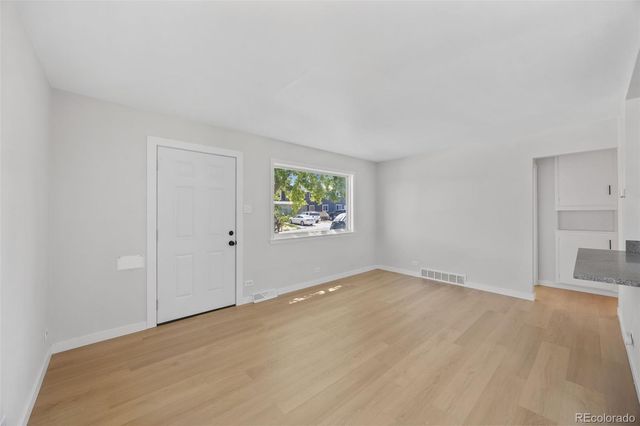 2355 W Hillside Avenue, Englewood, CO 80110