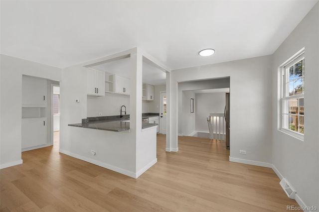2355 W Hillside Avenue, Englewood, CO 80110