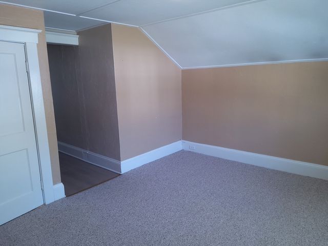 32-34 Elm St, Shrewsbury, MA 01545