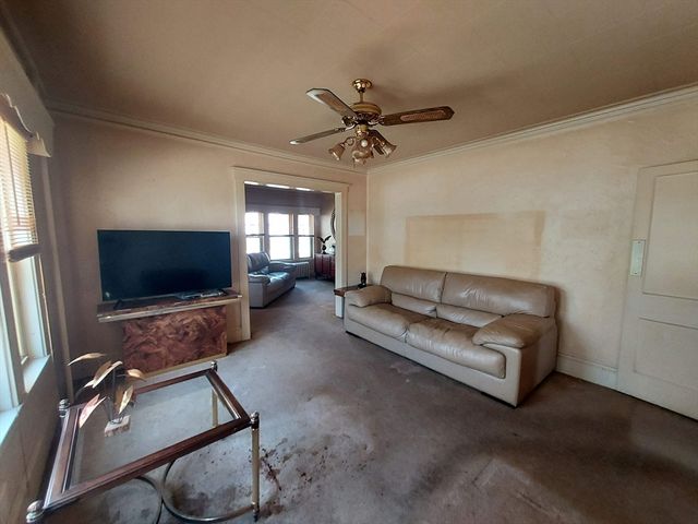 32-34 Elm St, Shrewsbury, MA 01545